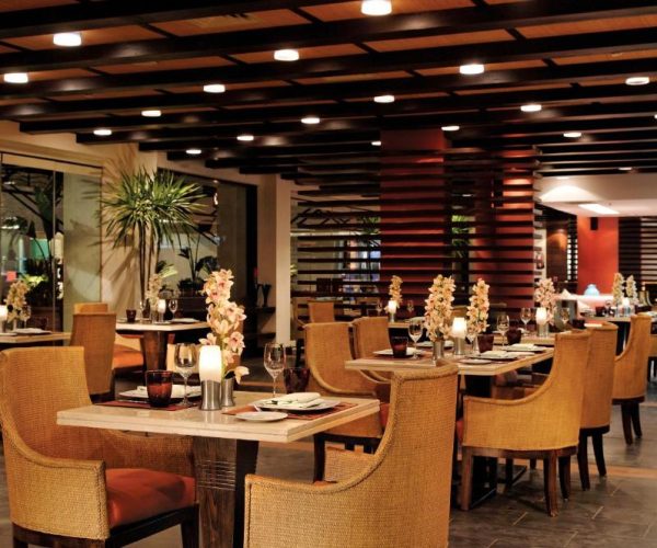 Restaurant van Grand Rotana Resort en Spa