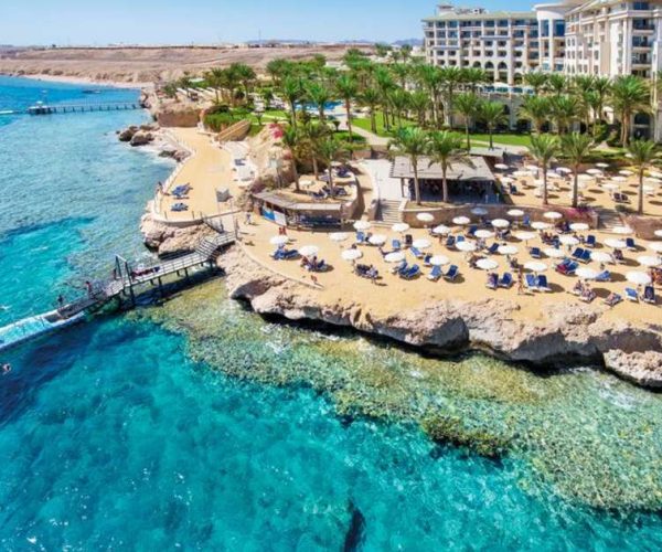 Het huisrif van het stalla di mare beach resort in sharm el sheikh